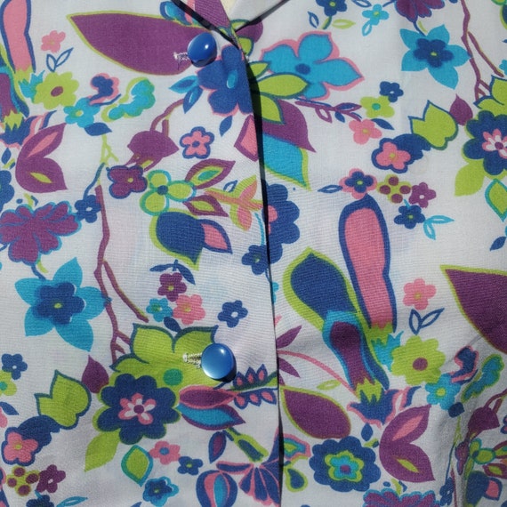 Vintage 1950's 1960's Women's Blouse Bright Flora… - image 8