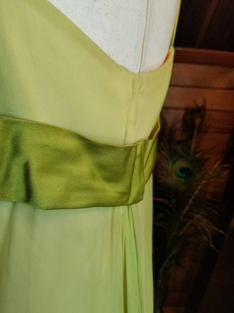 Vintage 1950's/1960's Silk Chiffon Light Lime Green Cream Formal Dress Prom image 6