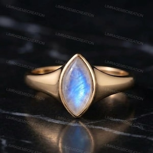 Marquise Rainbow Moonstone Ring, Bezel Set Gold Signet Ring, Boho Dainty Gemstone Ring June Birthstone Celestial Jewelry Unique Gift for Her
