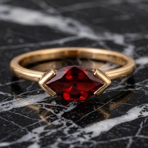 East West Marquise Garnet Ring in 14K Gold Minimalist Horizontal Red Gemstone Ring Modern Marquise Solitaire January Birthstone Gift for Her