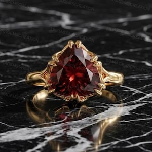 Trillion Cut Garnet Ring 14K Gold, Gothic Red Gemstone Engagement Ring, Trillion Garnet Statement Ring, Unique Claw Prongs, January Gift