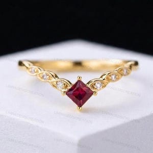 Princess Cut Ruby Wedding Band, Dainty 14K Yellow Gold Chevron Ring V Shaped Braided Stacking Ring July Birthstone Jewelry LIMRAGEMSCREATION