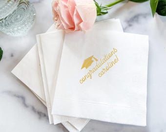 Serviettes personnalisées pour l'obtention du diplôme : décoration de fête de la promotion 2025