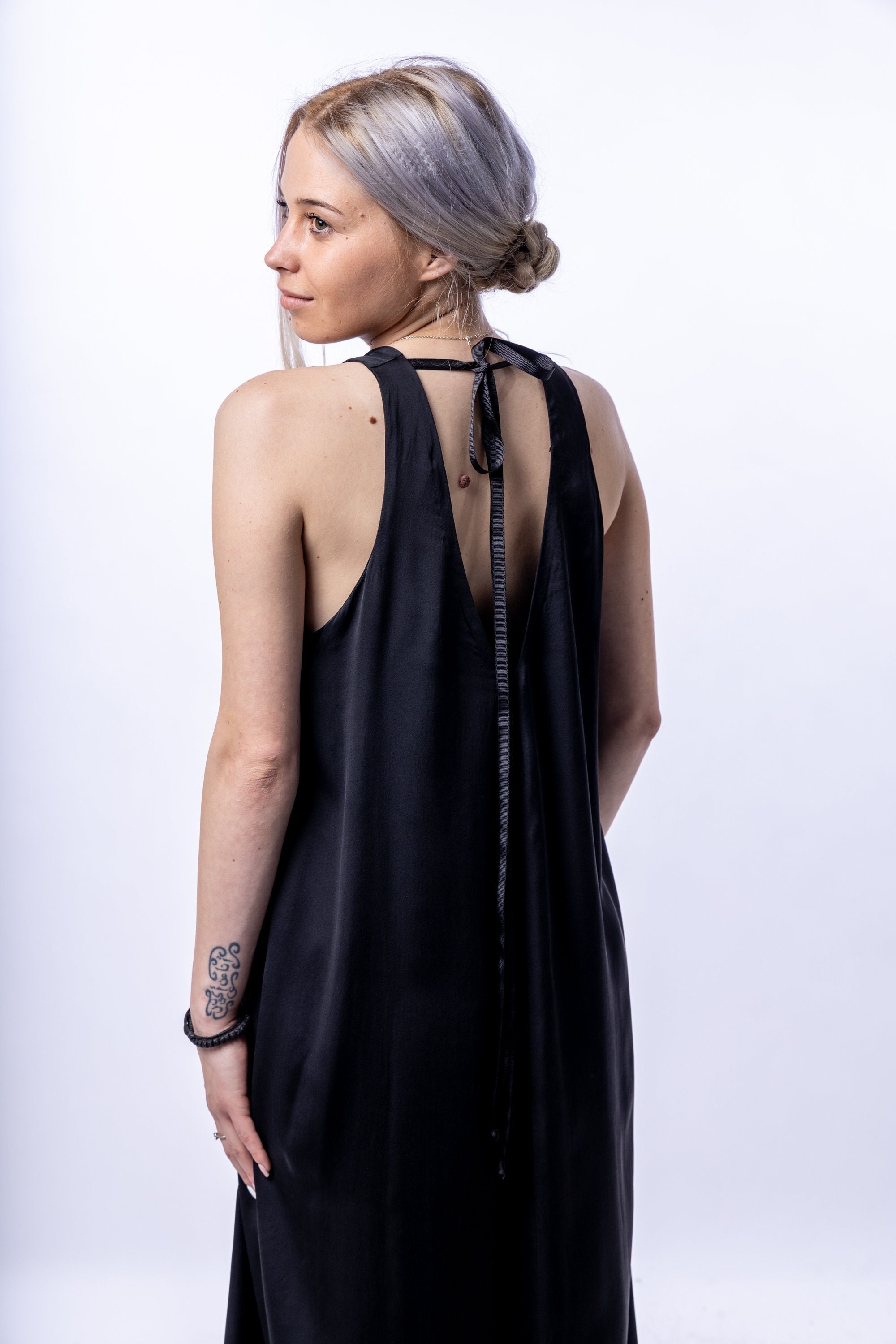 Black Silk Evening Dress Open Back Sleeveless Gown, Plus Size Formal Wear