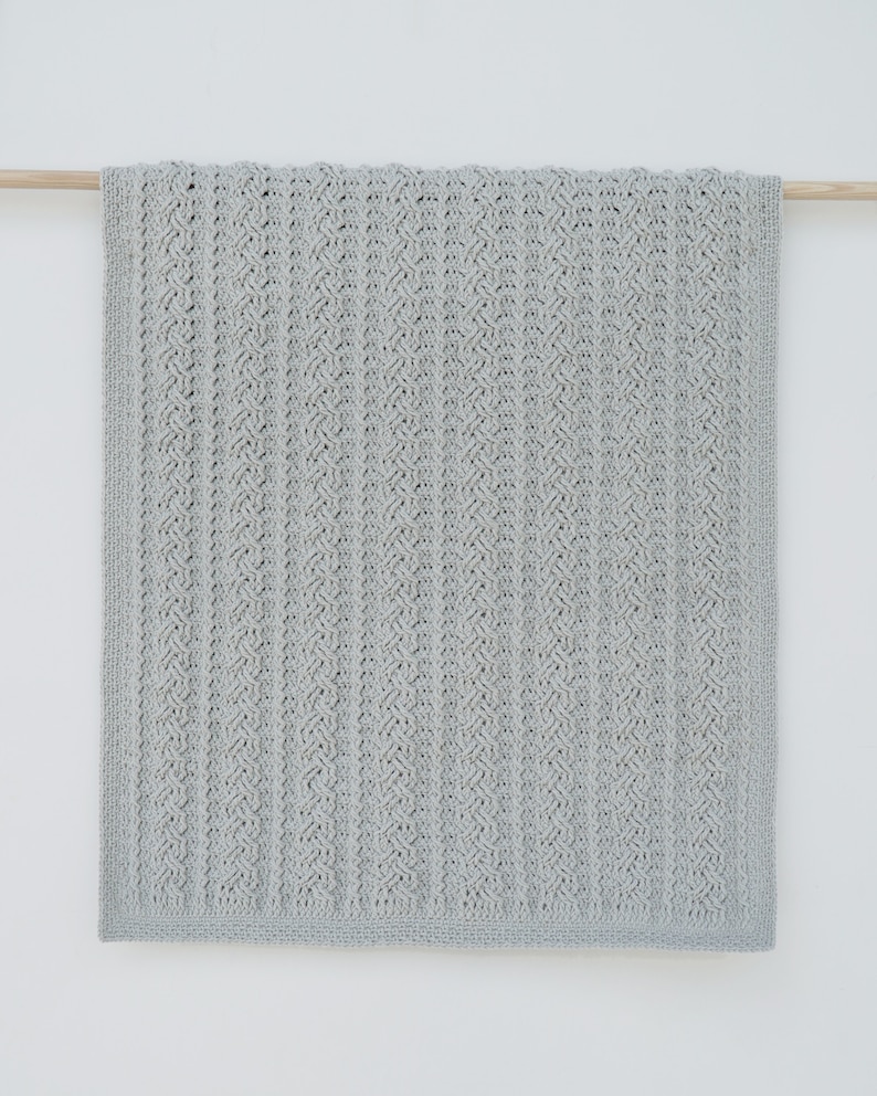Crochet cable blanket pattern