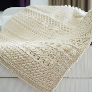 Easy Crochet Modern Blanket Pattern: Video Tutorial + Chart, 9 Sizes ...