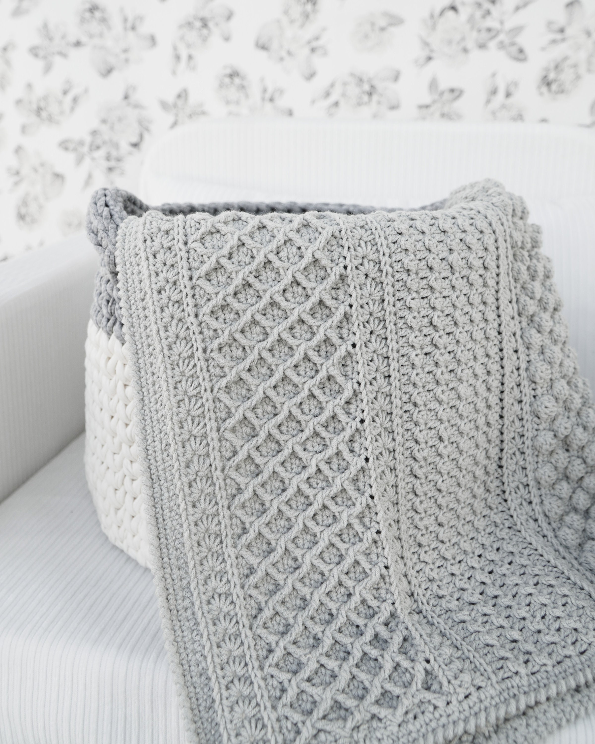 Easy Crochet Modern Blanket Pattern, Video Tutorial, Easy Crochet Afgan ...