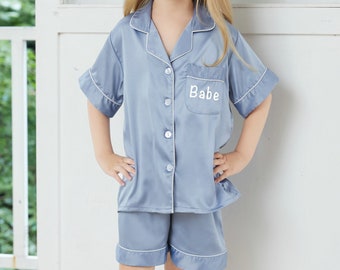 Flower Girl Pajamas, Bridesmaid Pajamas, Bridal Party Pajamas, Junior Bridesmaid Pajamas, Personalized Pajamas Set