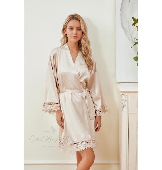 Personalised Bridesmaid Robes, Lace Bridal Robe, Wedding Monogrammed Robes