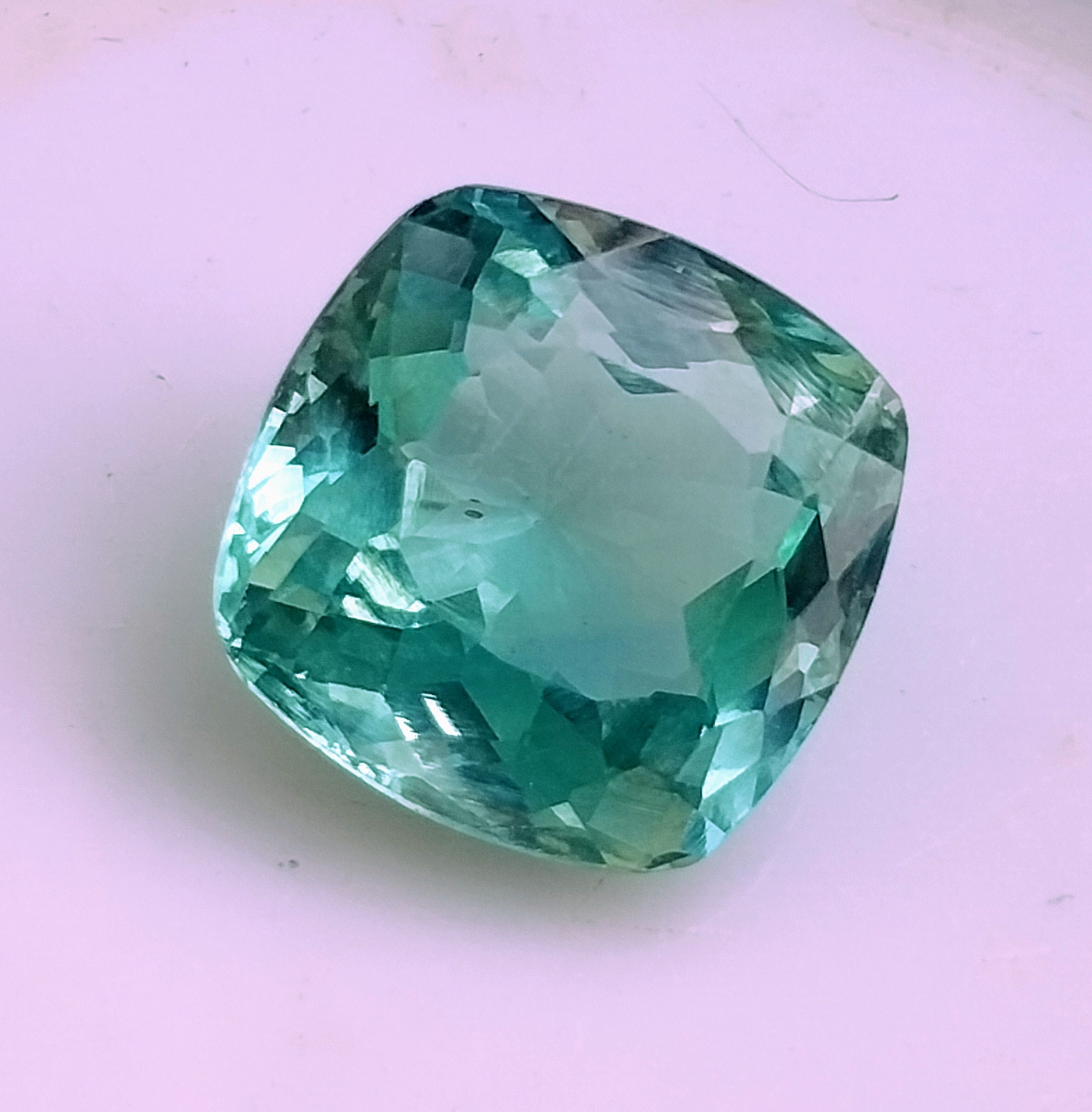 Zaffiro Blu Medio Verde Naturale Da 0.60 Ct, Cuscino, VVS-VS - Foto 8