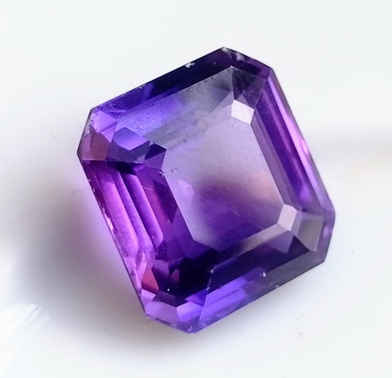Pierre Précieuse TANZANITE Violette Naturelle CERTIFIÉE GIR - Taillée Carrée 14x13mm - Vrac