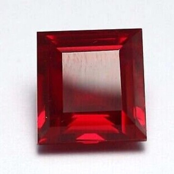 Paire De Rubis Naturels Carrés Qualité AA+ - 11x11x7 Mm, Non Traités, Vrac Certifié GIR