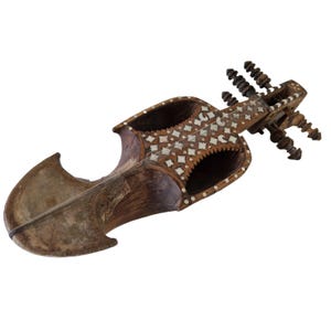 Authentic Sarinda – Traditional Stringed Instrument from North and Eastern India & Pakistan