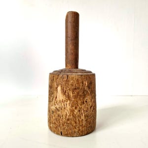 Vintage Wooden Potato Masher – Rustic Kitchen Tool – 23 cm – Farmhouse Kitchen Decor