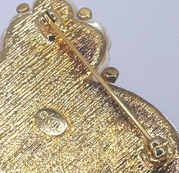 KJL Kenneth Jay Lane White Seashell Statement Bro… - image 7