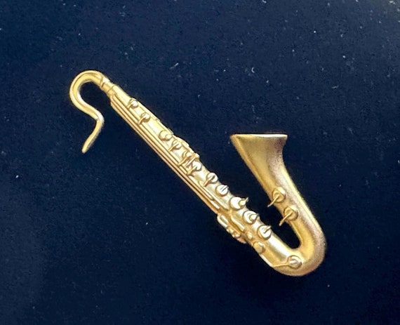 Kenneth Jay Lane KJL Saxophone Brooch Vintage Col… - image 1