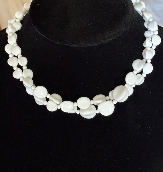 Western Germany Double Strand Torsade White Milk G