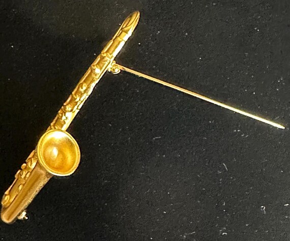 Kenneth Jay Lane KJL Saxophone Brooch Vintage Col… - image 8