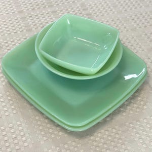 Fire King Jadeite Charm Anchor Hocking Dinner Plate, Dessert Dish Berry Bowl