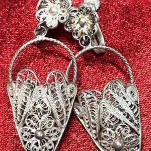 Hanging Basket Silver Filigree Screw Back Earrings - Vintage