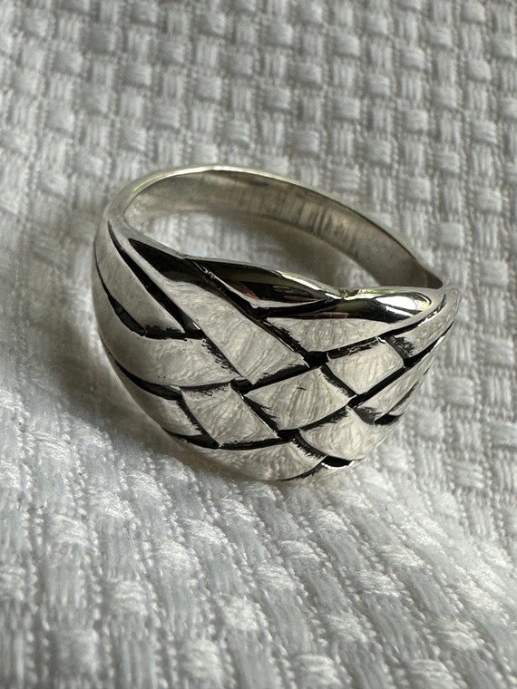 Retired James Avery Open Weave Basket Ring - Size 