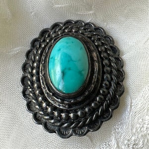Vintage Scalloped Oval Faux Turquoise Pin in Silver Tone