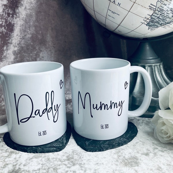 11oz/15 oz personalised Mummy and Daddy mug set!