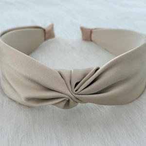 Beige Satin Stirnband,Topknot,Turban Stirnband,Twisted Stirnband Stirnband,Urlaub breites Stirnband,Vintage Stirnband,Mädchen Stirnband,Geburtstagsgeschenk