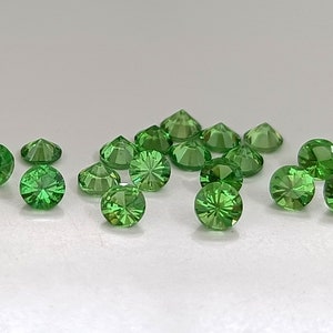 2.5mm Natural Tsavorite Green Garnet: AAA Round Brilliant Cut