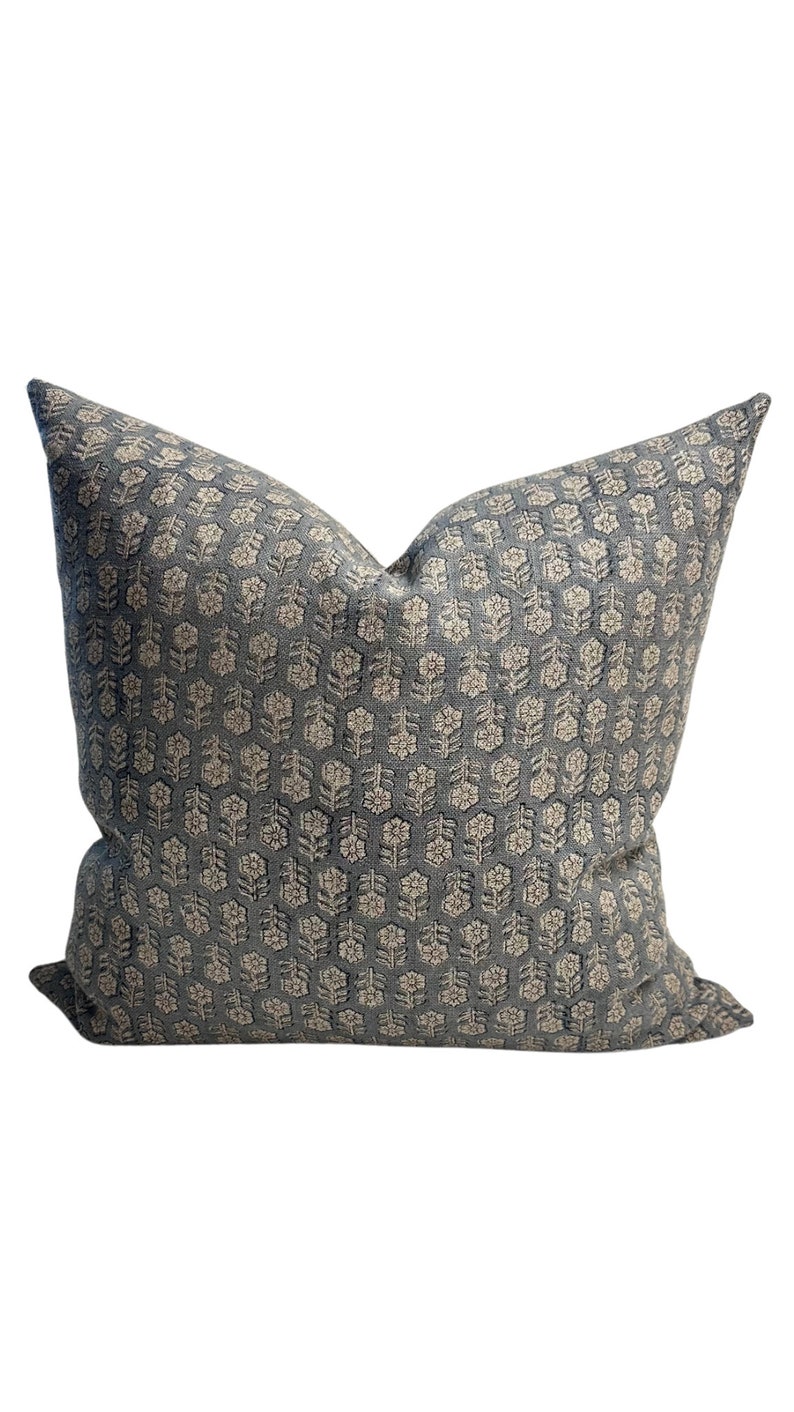 STUDIO1C3T Amara Pillow Cover - Thumbnail 2