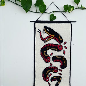 Snake Traditional Tattoo Crochet Wall Hanging Tapestry Pattern