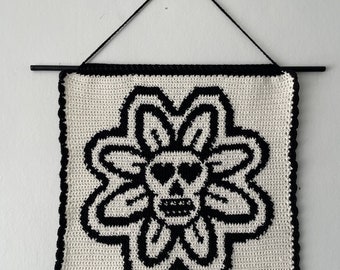 Skull Flower Traditional Tattoo Crochet Wall Hanging Tapestry Pattern