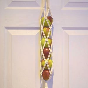 Hanging Vegetable and Fruit Bag, Eco Friendly Macrame Pantry Storage, Farmhouse Kitchen Decor Ideas