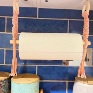 Portarotolo da cucina, portasciugamani in legno, ripiano per strofinacci rosa, asta per fazzoletti di cotone, distributore di carta sottopensile