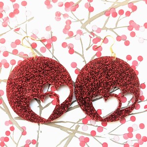 Boucles d&#39;oreilles COEUR RONDES , création unique, originales, lookées, jolies, légères, personnalisables