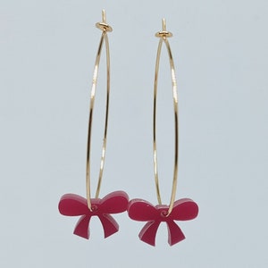 Boucles d&#39;oreilles les CREOLES CHARMS NOEUDS , création unique, originales, lookées, jolies, légères, personnalisables