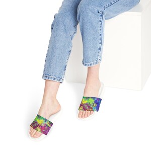 Colorful Women&#39;s Sandals, Boho Slide Sandals, Artistic Summer Footwear, Stylish Vacation Shoes, Trendy Pool Slides
