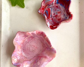 Decorative Jewelry Bowls, Organic Shaped Trays, Mini Polymer Clay Bowls, Boho Earring holders, Bedroom Décor, Home Accents