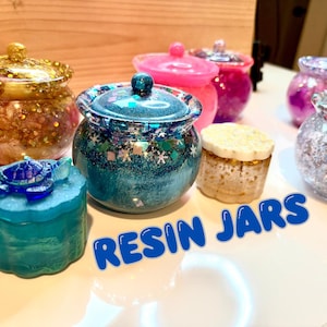 Handmade Resin Jar: Decorative Storage for Jewelry & Trinkets