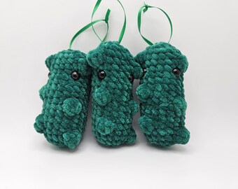 Crochet Pickle Ornament