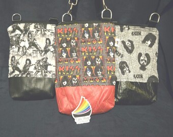 Handmade Quilted Concert Size Kiss Crossbody Bag.