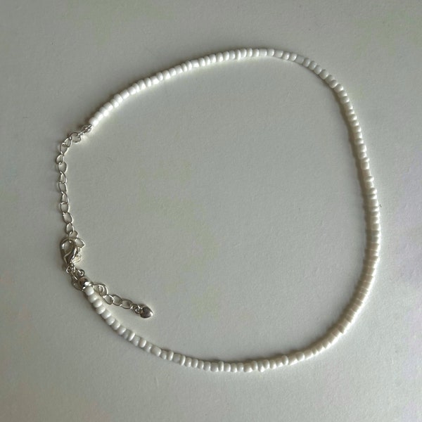 White Preppy Beaded Necklace, Summer Beachy Jewelry, Gift for Preppy Teens and Girls, Necklace for Women, White Seed Bead Necklace