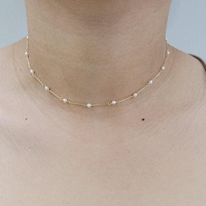 Pearl Choker Necklace