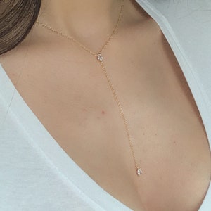 Lariat Halskette, zierliche Lariat Halskette, CZ Lariat Halskette, Tear Drop Halskette, Layering Halskette, Gold Lange Halskette, Minimalist Halskette