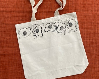 Egg Tote Bag | Summer Canvas Tote Bag | Gifts for Breakfast Lovers | Farmer's Market Tote Bag | Sunny Side Up Egg Design | Hand Printed Bag