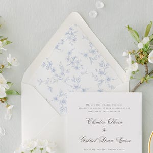 Fodera in tela Chinoiseries blu polvere, fodera in tela blu, fodera per buste pretagliata, fodera per inviti stampati, fodera floreale blu, fodera in tela francese