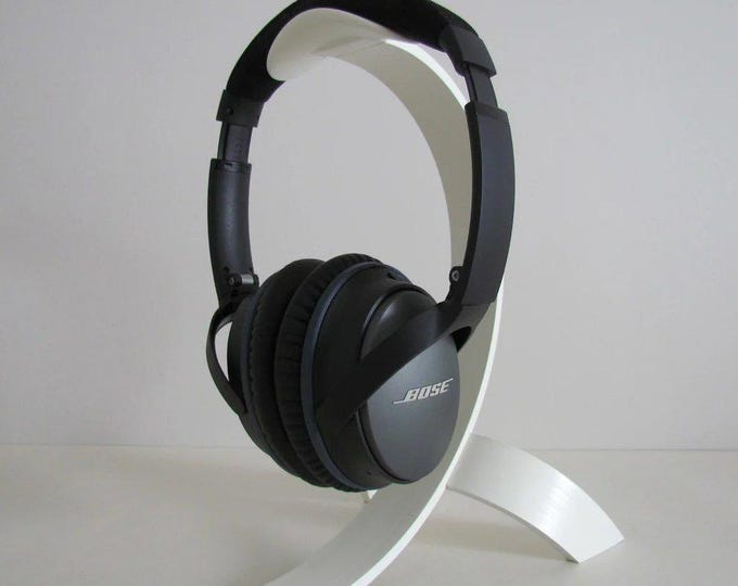 3D Printed Headphone Stand – Customizable Name Option | Modern Headset Holder | Gamer Desk Setup | Multiple Colors Available
