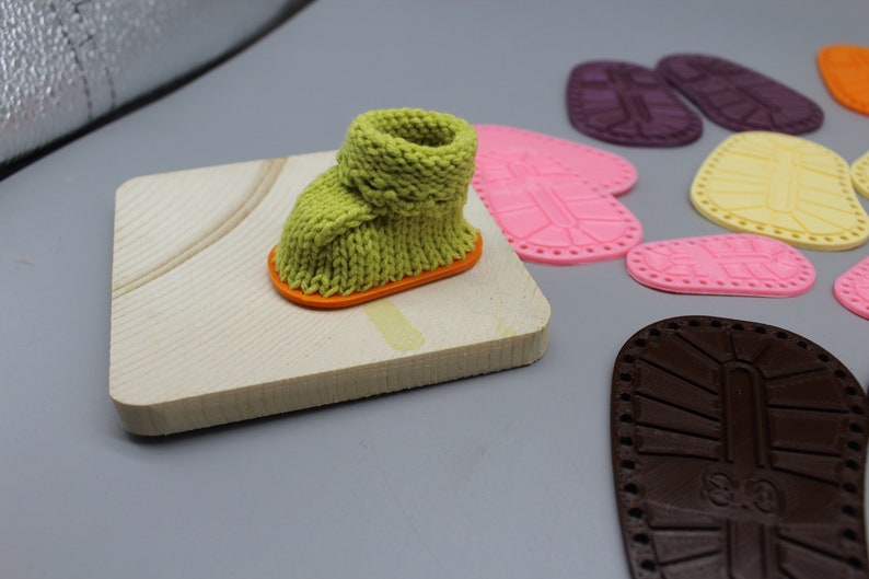 DIGITAL Files. Shoe Soles for Crocheting. Shoe Soles. Waldorf doll foot length 6.5cm.,7.0 cm, 7.5 cm, 8.0 cm image 6