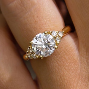Round Engagement Ring, Solitaire Round Diamond Prong Wedding Ring, Proposal Ring, Minimalist Ring, Dainty Ring, Jewelry Gift For Her