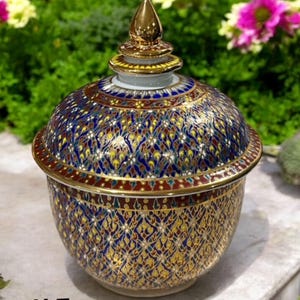 Vintage Benjarong Jar with Lid, Hand-Painted Thai Porcelain
